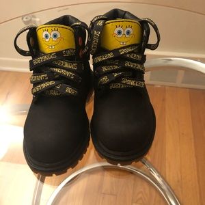 Black sponge bob Timberland boots for toddler!